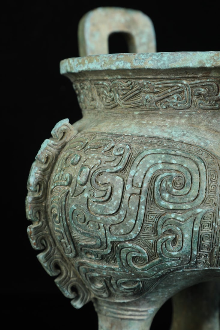 A Exquisite Bronze Beast-Face Pattern Censer - 5