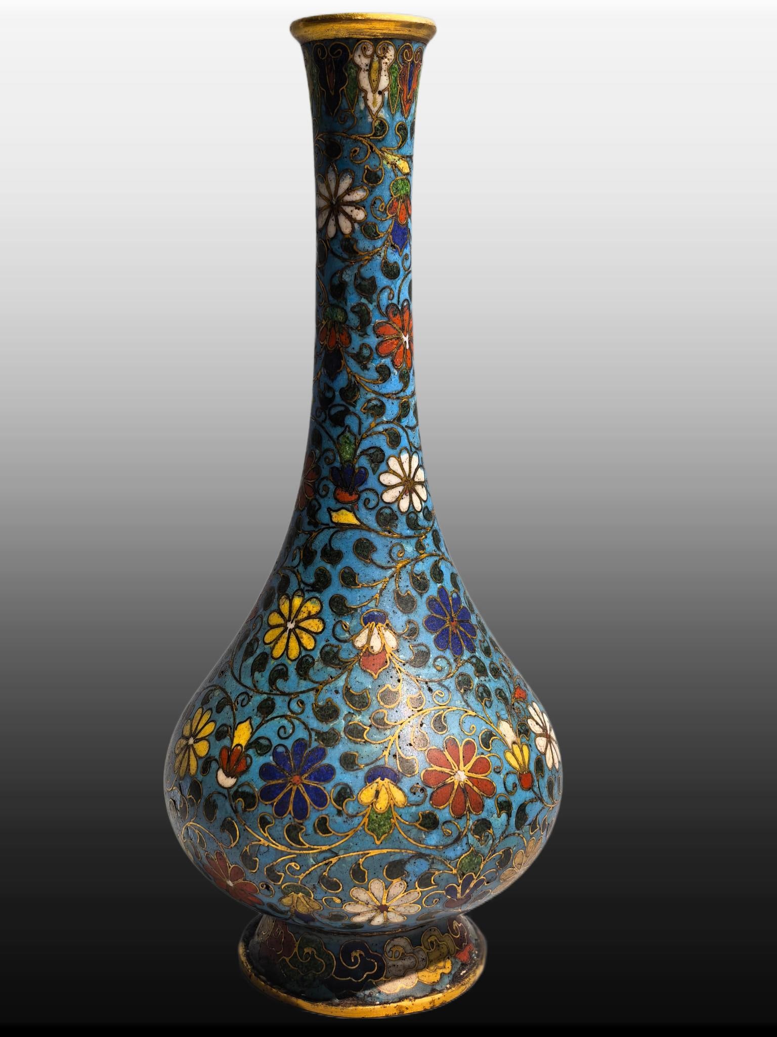 A Exquisite Cloisonne Lotus Pattern Vase - 8