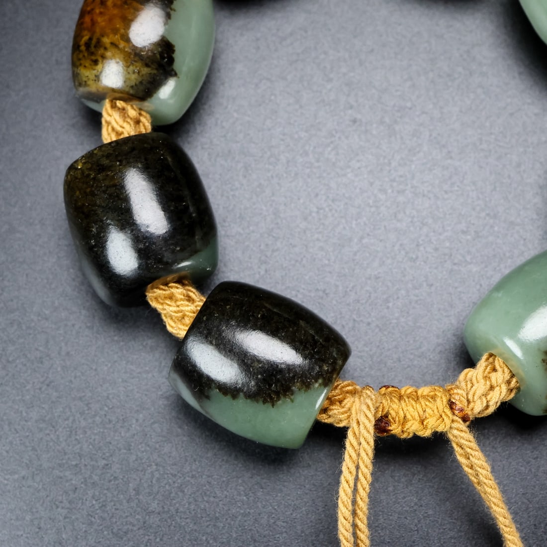 A Exquisite Hotan Jade Bracelets - 9