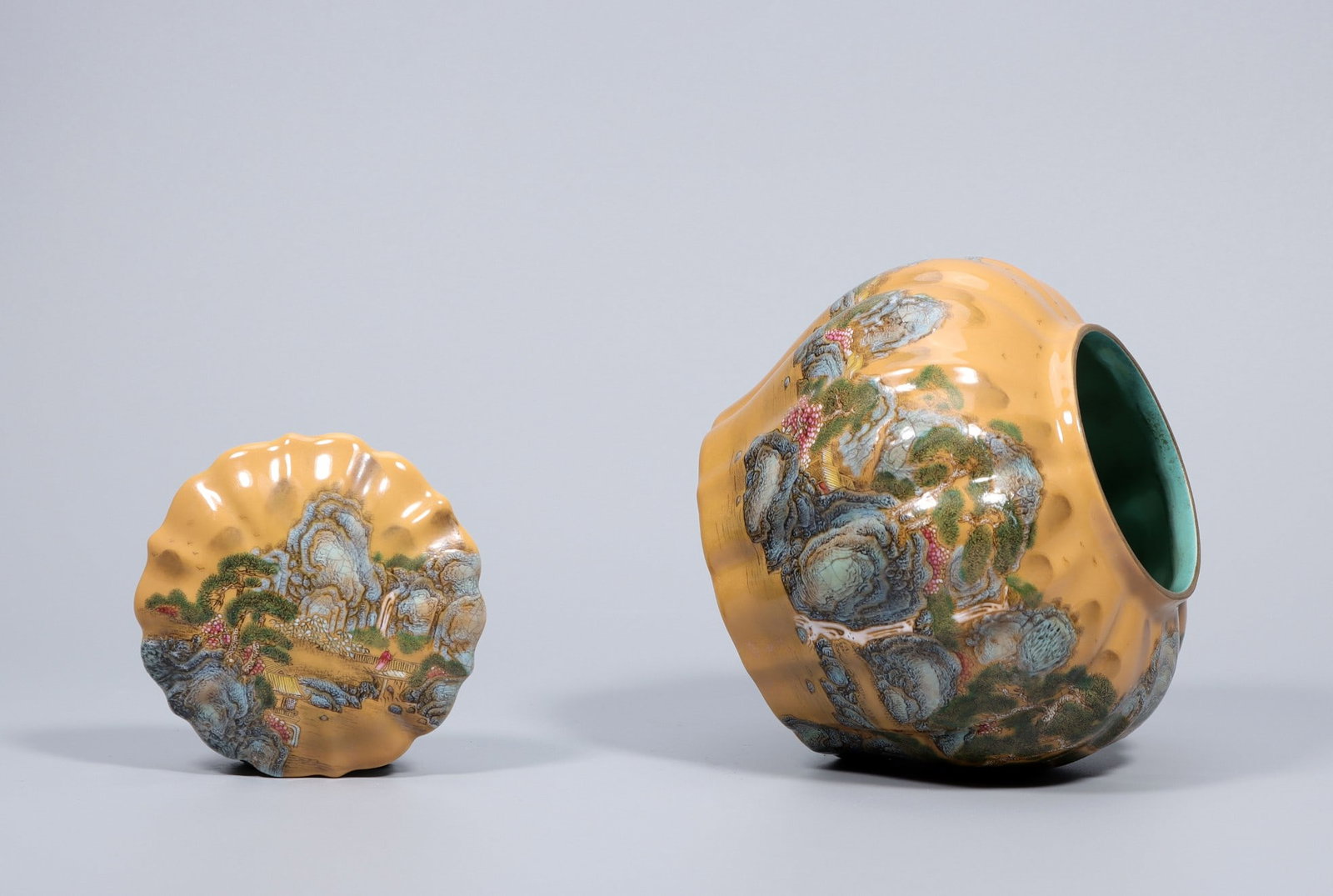 A Exquisite Yellow Ground Enamel Landscape Pattern Jar - 8