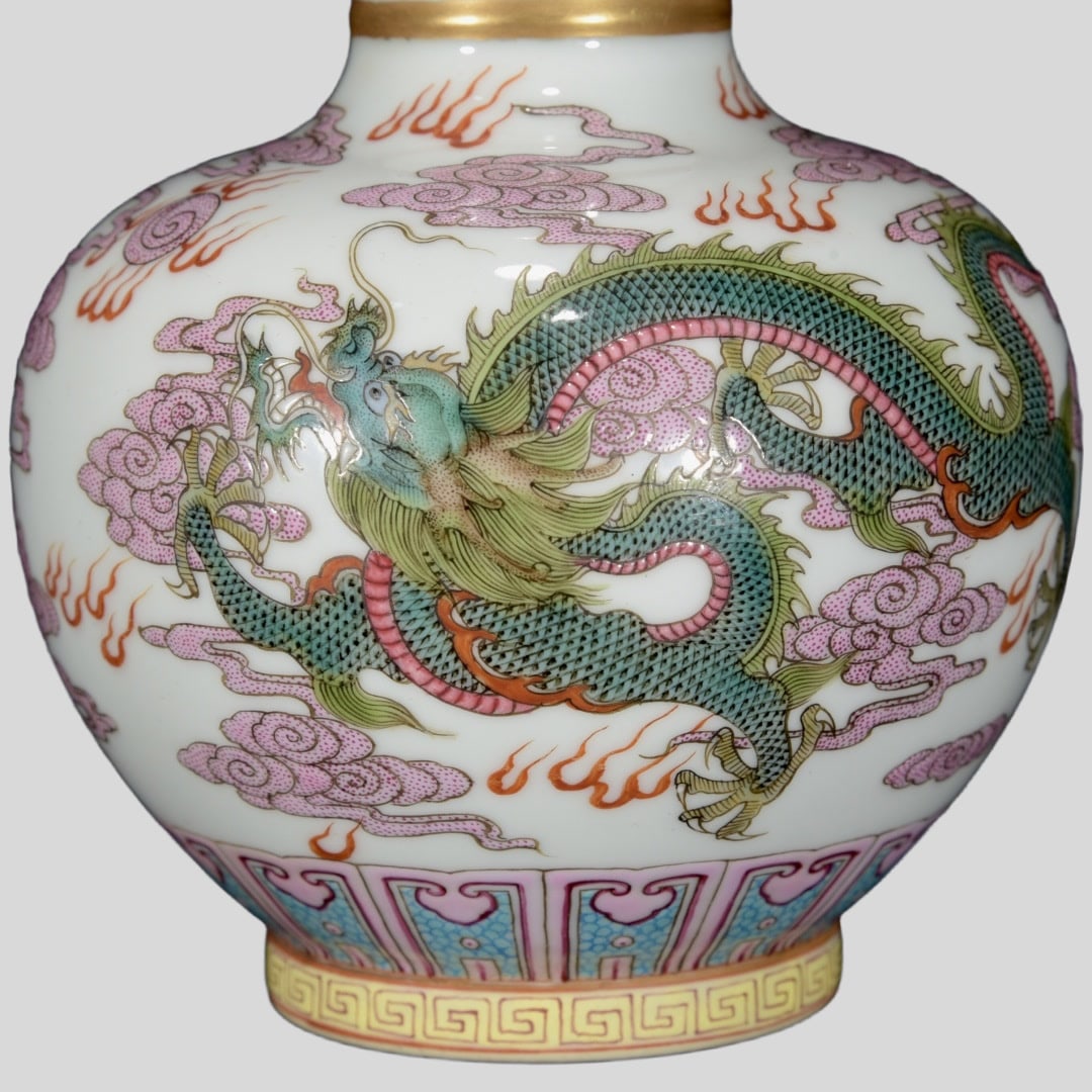 A Exquisite Ruby Red-Glazed Dragon Pattern Gourd Vase - 5