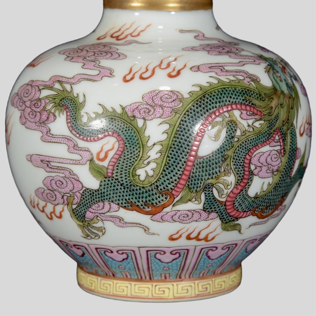 A Exquisite Ruby Red-Glazed Dragon Pattern Gourd Vase - 6