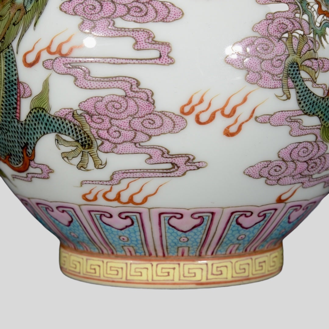 A Exquisite Ruby Red-Glazed Dragon Pattern Gourd Vase - 7
