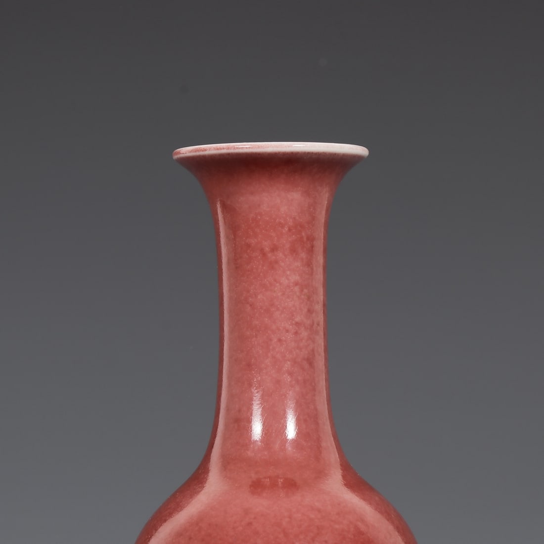 A Exquisite PeachBloom-Glazed Vase - 3