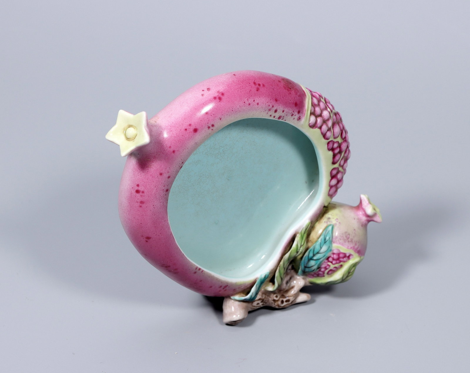 A Exquisite Ruby Red-Glazed Pomegranate Pattern Washer - 6