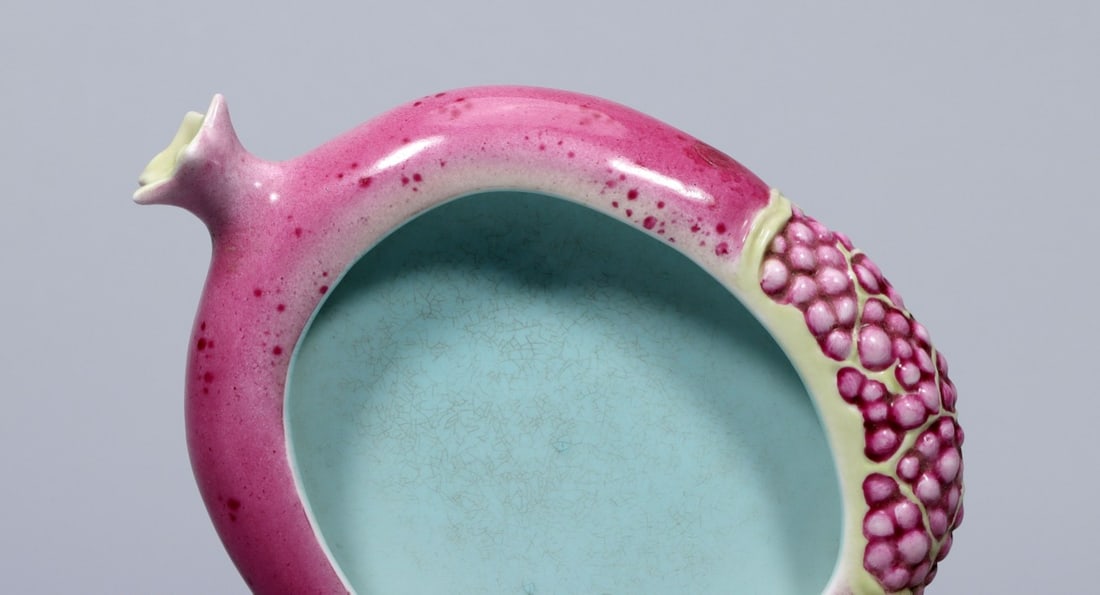 A Exquisite Ruby Red-Glazed Pomegranate Pattern Washer - 7