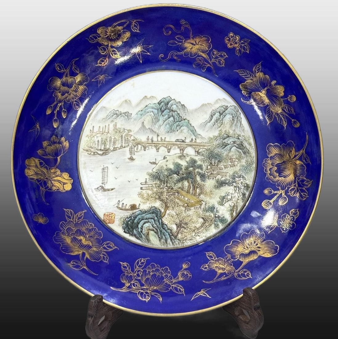 A Exquisite Ji Blue Glazed Painted Gold Famille-Rose Landscape Pattern Plate: A Exquisite Ji Blue Glazed Painted Gold Famille-Rose Landscape Pattern Plate,Republic of China,With Mark,Size:10.2in