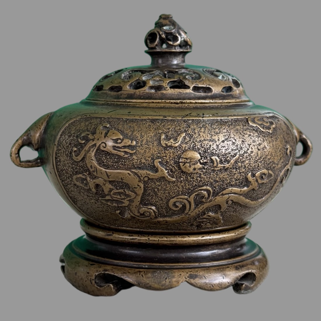 A Exquisite Brass Dragon Pattern Censer - 2