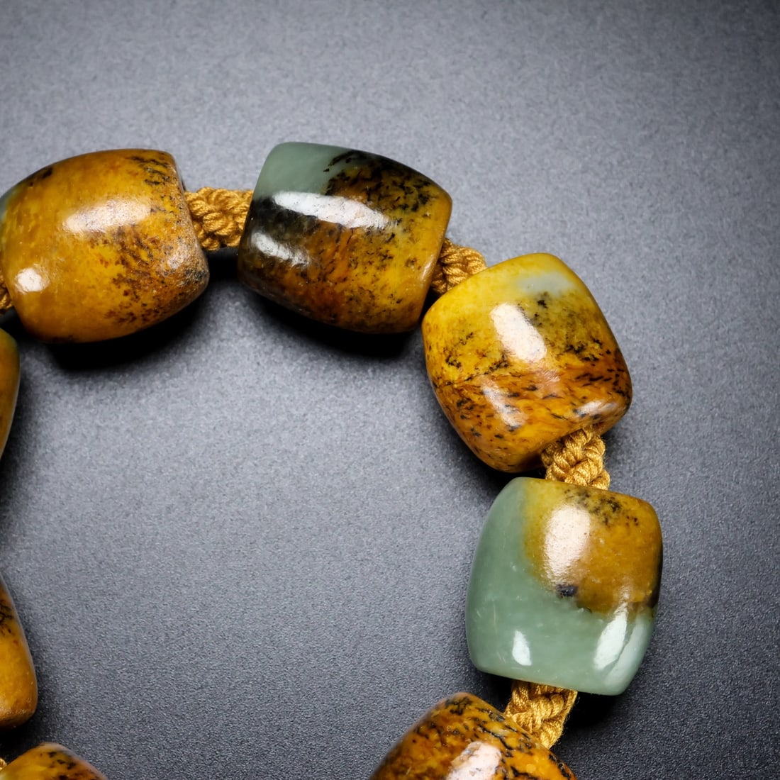 A Exquisite Hotan Jade Bracelets - 8