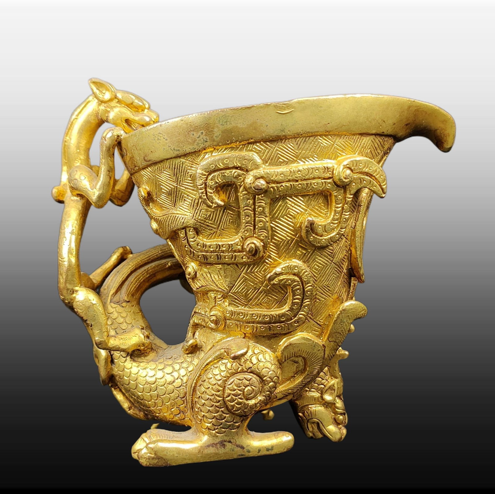 A Exquisite Gilt Bronze Dragon Pattern Goblet - 2