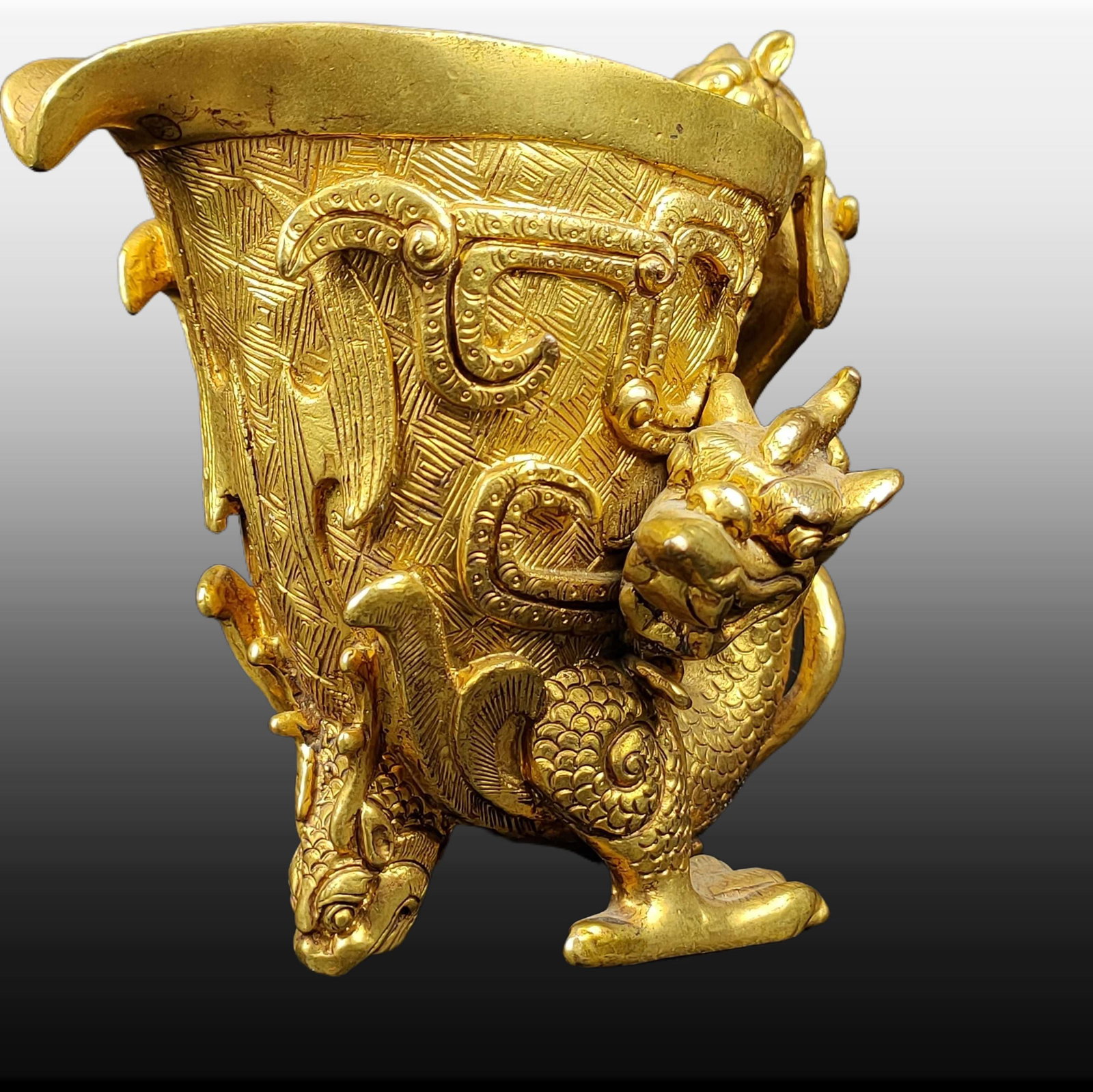 A Exquisite Gilt Bronze Dragon Pattern Goblet - 5