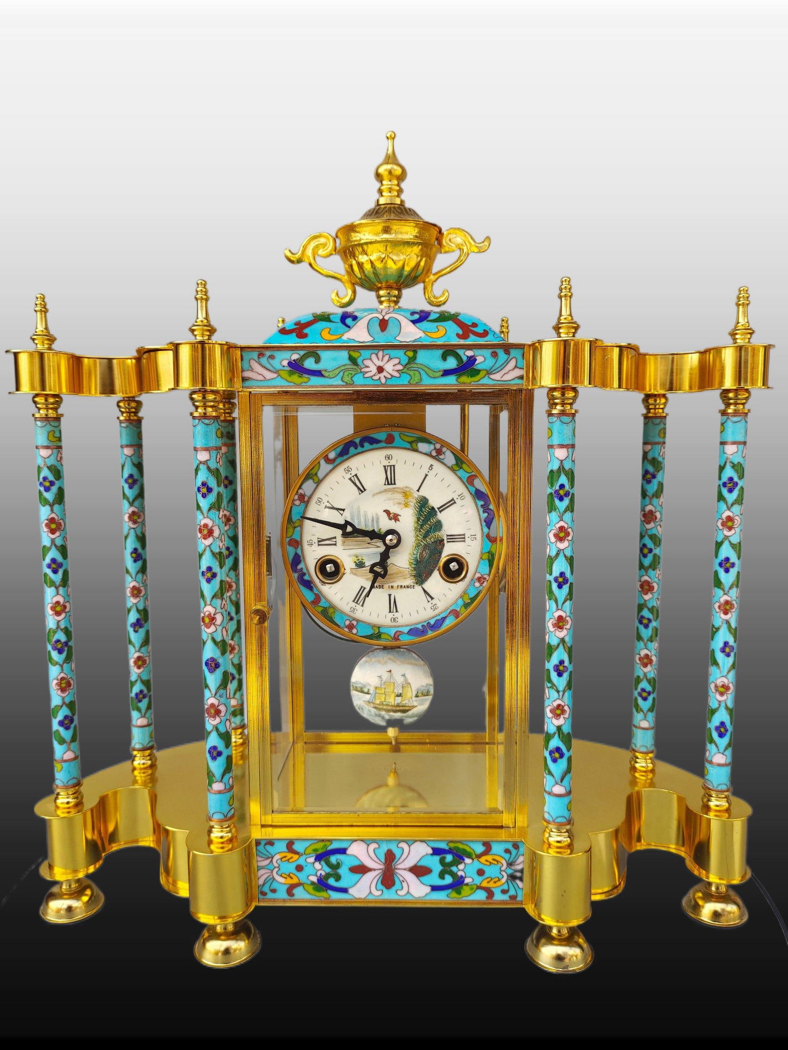 A Exquisite Cloisonne Gilt Bronze Mantel Clock: A Exquisite Cloisonne Gilt Bronze Mantel Clock,Modern Time of China,Size:17.7inx15.7inx7.1in 景泰蓝铜鎏金座钟,近现代