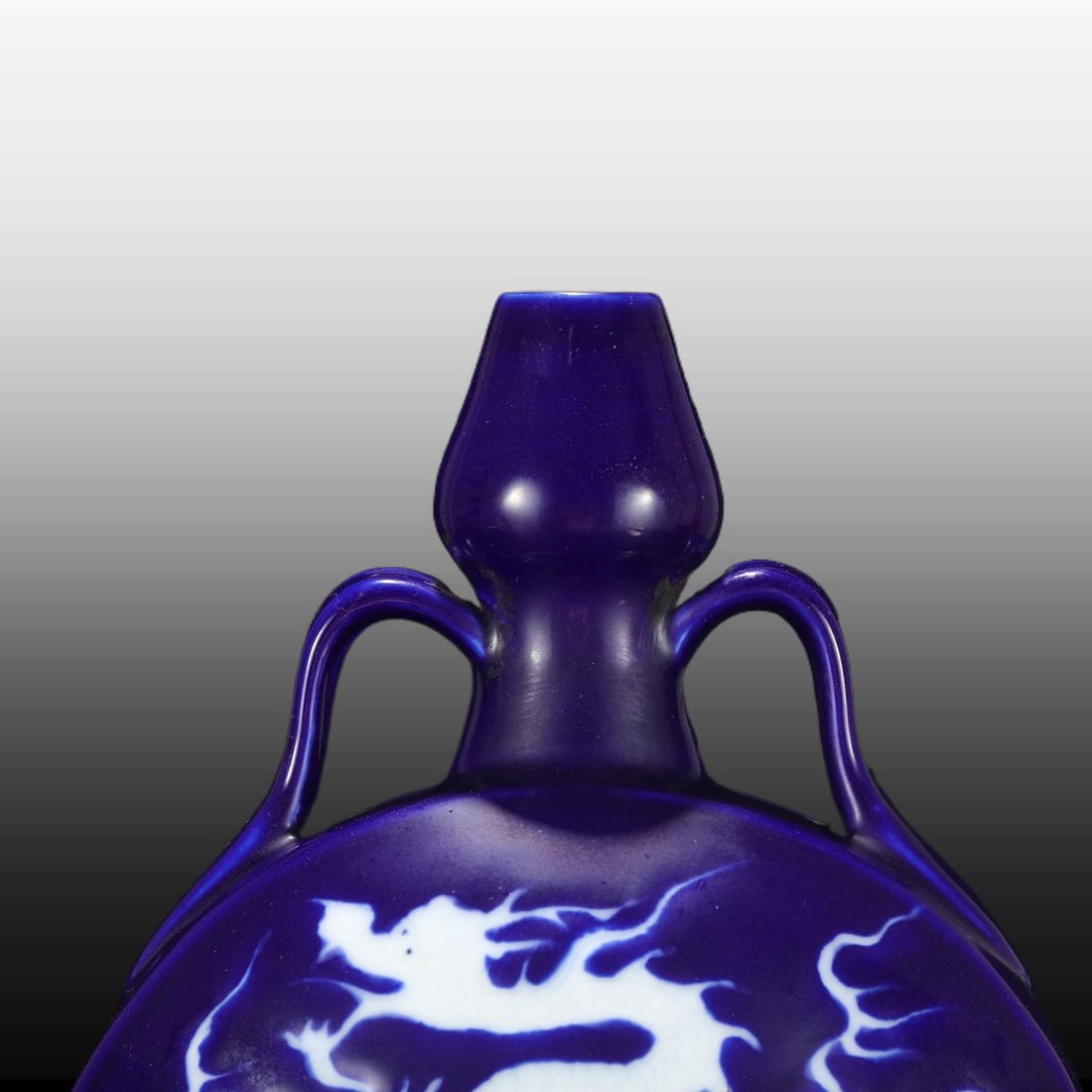 A Exquisite Ji Blue Glazed Dragon Pattern Vase - 3