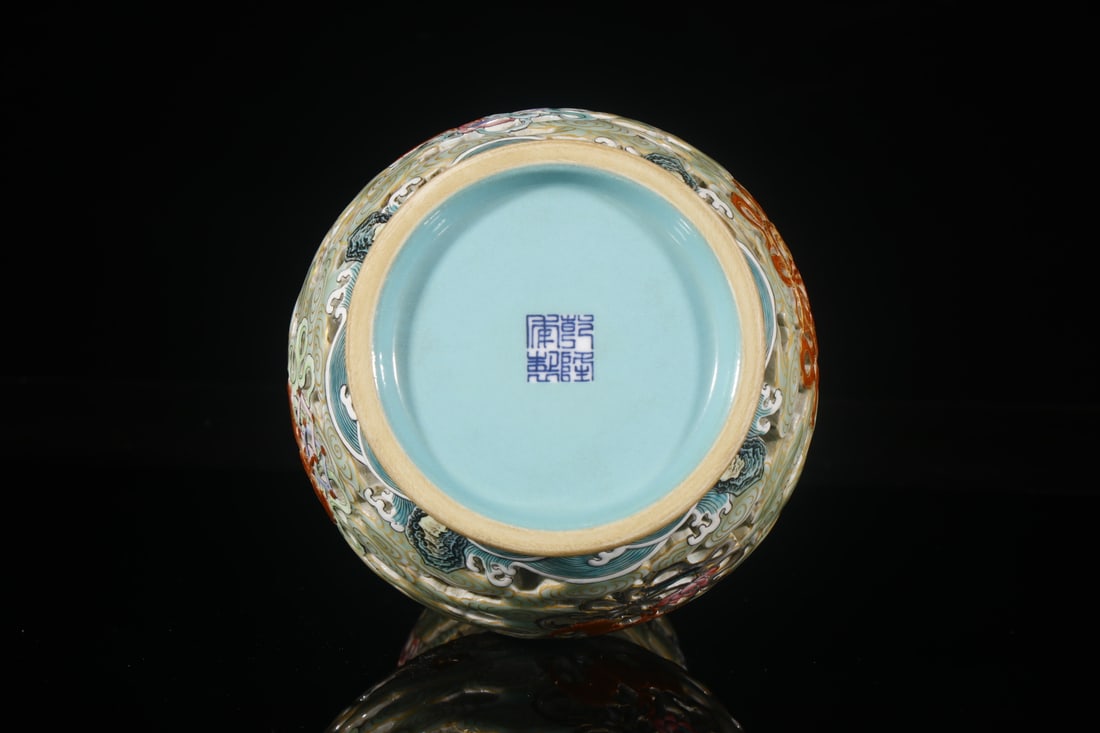 A Exquisite Foreign Color Bats Pattern Gourd Vase - 6