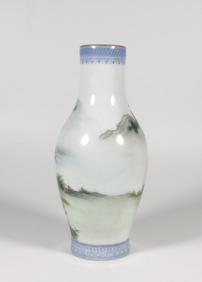 A Exquisite Enamel Horse Pattern Vase - 5