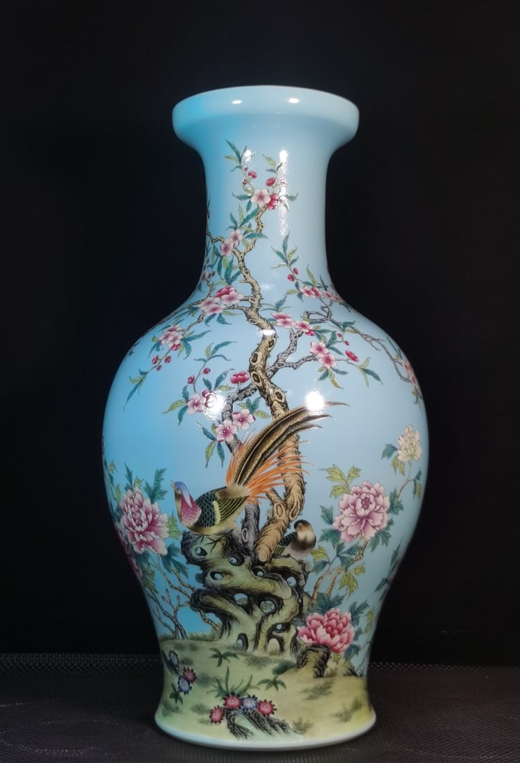 A Exquisite Enamel Sky Blue Glazed Flower and Bird Pattern Vase: A Exquisite Enamel Sky Blue Glazed Flower and Bird Pattern Vase,Qing Dynasty, China,Yongzheng Four-character Mark,Size:26.4inx13.8inx7.9in 珐琅彩天蓝釉花Ɣ