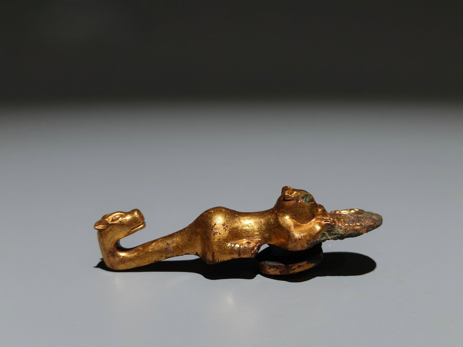 A Exquisite Gilt Bronze Tiger Shaped Handheld Carving (1 of 9)