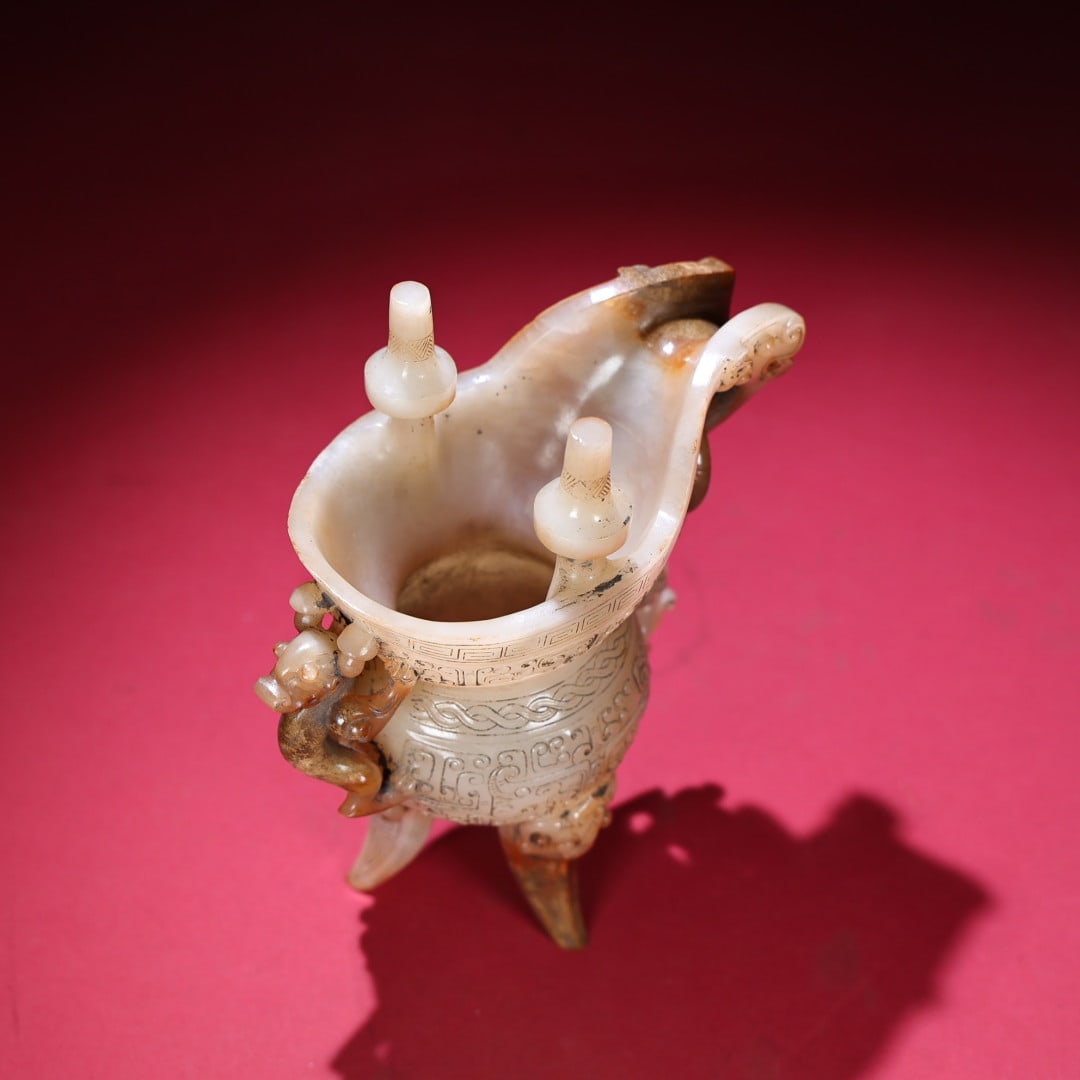 A Exquisite Hetian Jade Tripod Goblet - 8