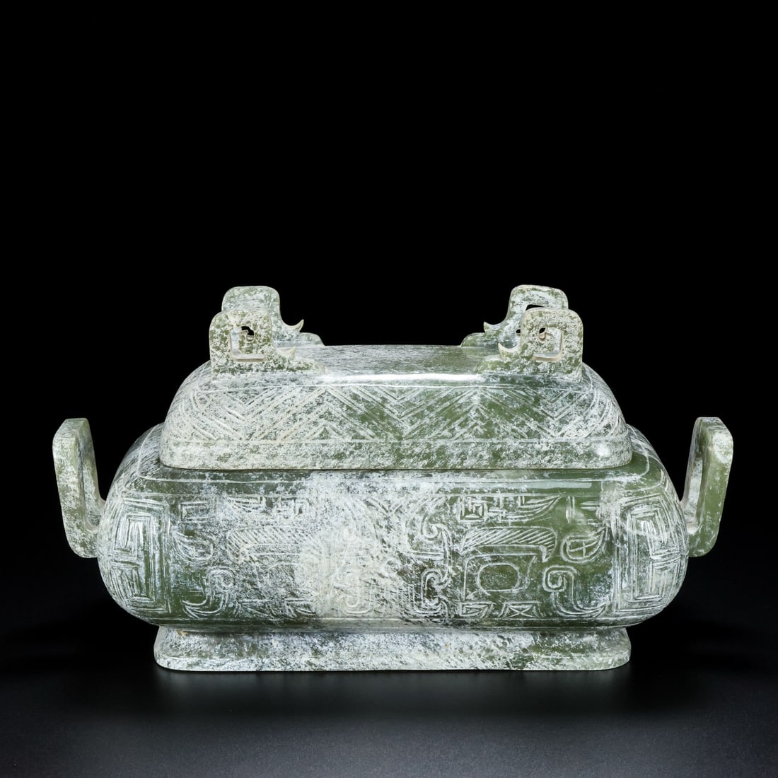 A Exquisite Hotan Jade Beast-Face Pattern Censer: A Exquisite Hotan Jade Beast-Face Pattern Censer,Han Dynasty, China,Size:9.4inx4.3inx5.1in,Weight:1429g 和田玉兽面纹炉,中国汉代