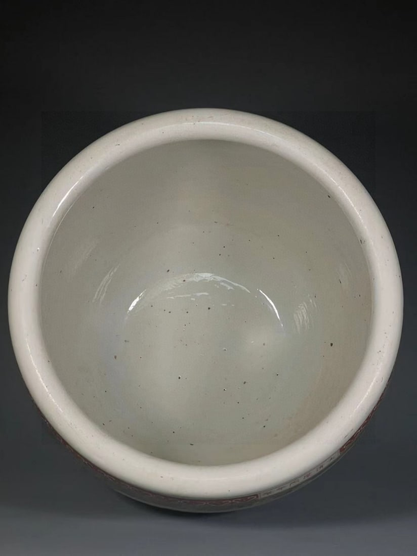 A Exquisite Wucai Figures Pattern Vat - 7