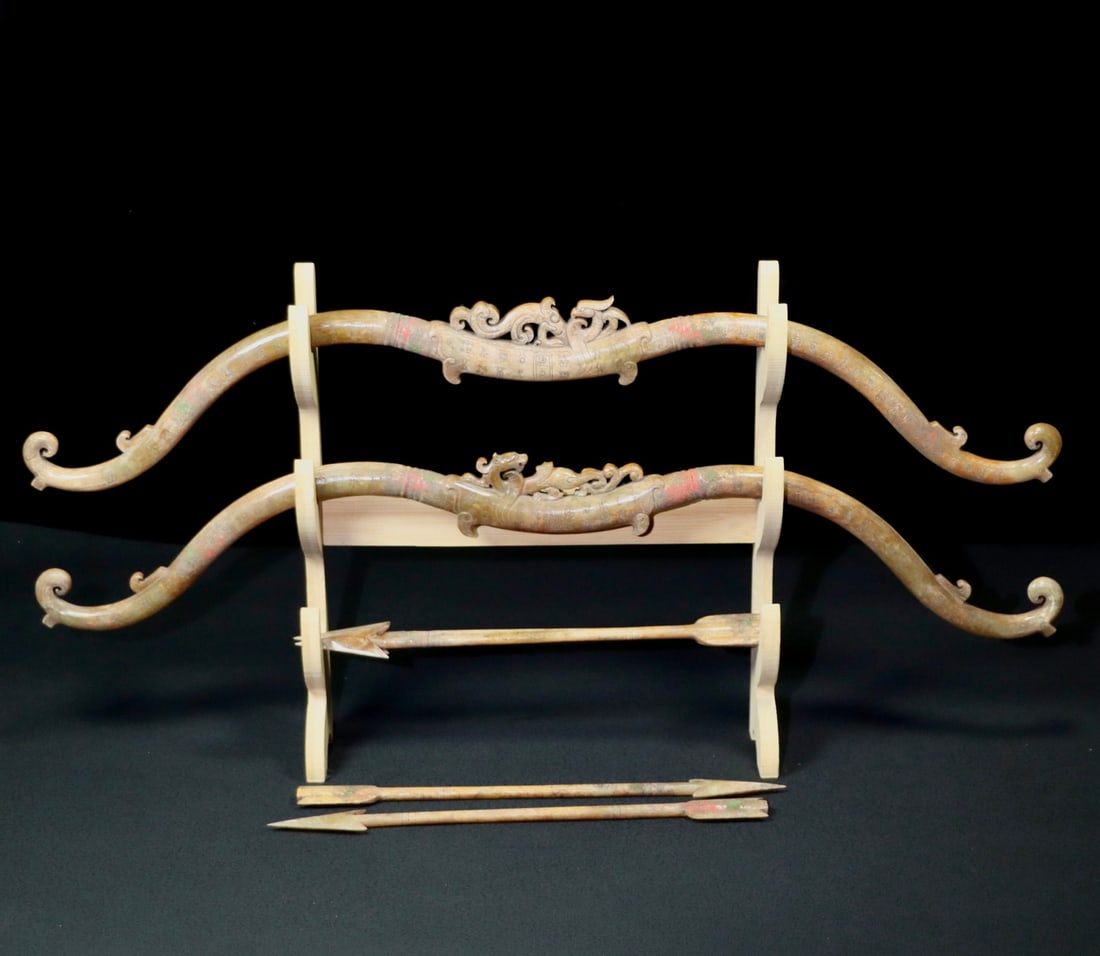A pair of Exquisite Hotan Jade Dragon and Phoenix Bow and Arrow: A pair of Exquisite Hotan Jade Dragon and Phoenix Bow and Arrow,Han Dynasty, China,Size:25.8inx2.1inx0.8in ,Weight:1450.3g