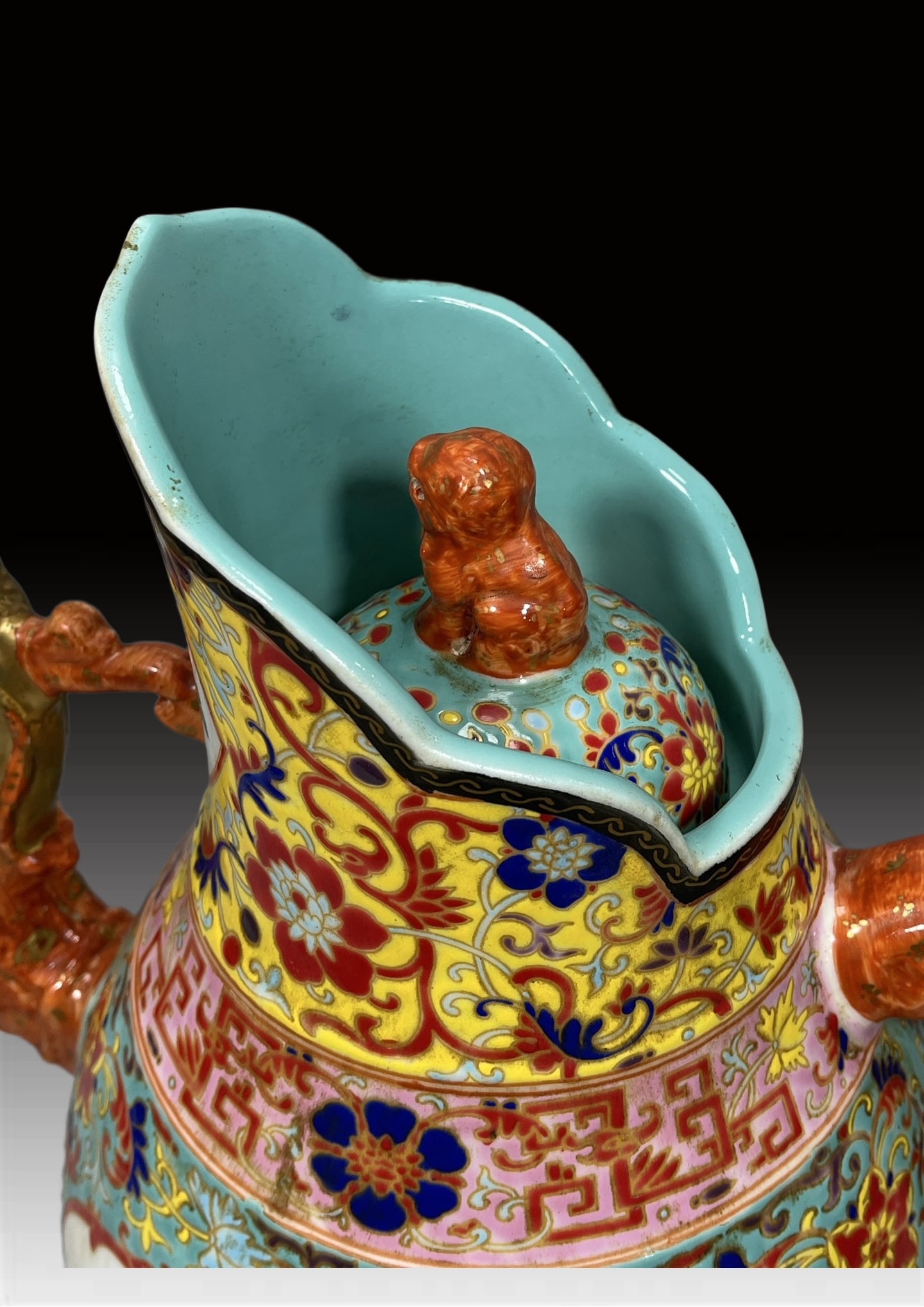 A Exquisite Enamel Figures Pattern Ewer - 5