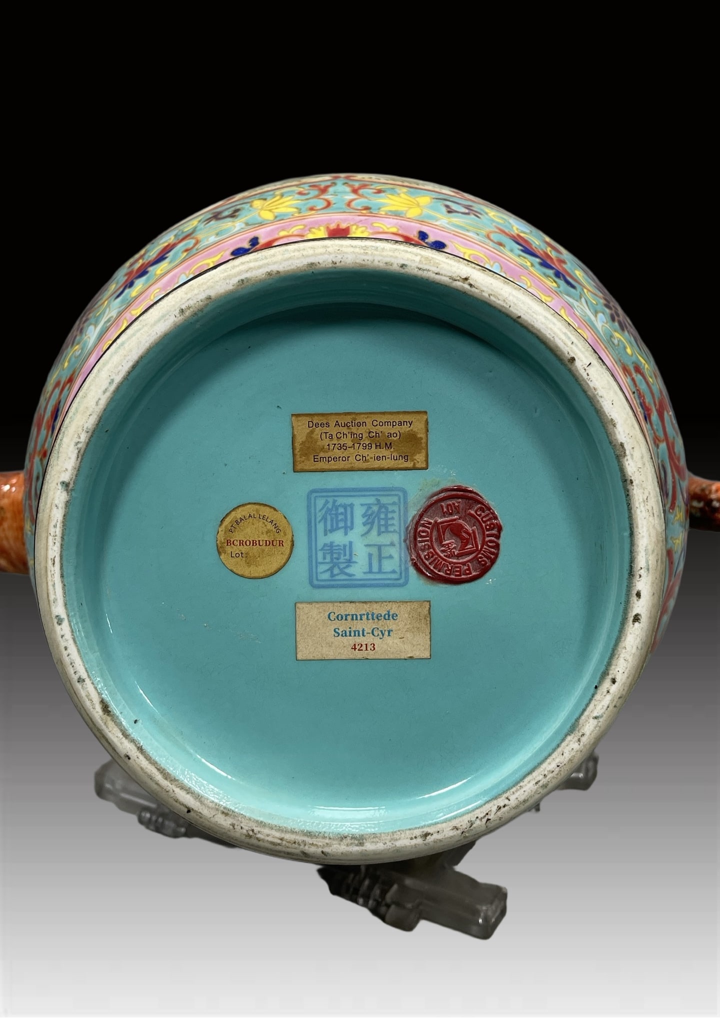 A Exquisite Enamel Figures Pattern Ewer - 9