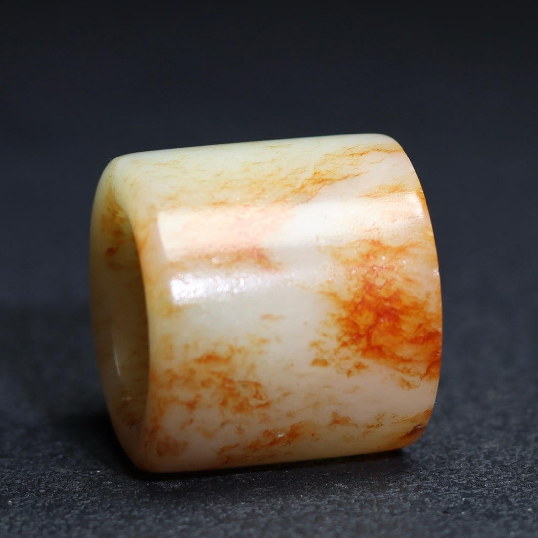 A Exquisite Hotan Jade Thumb Ring - 4