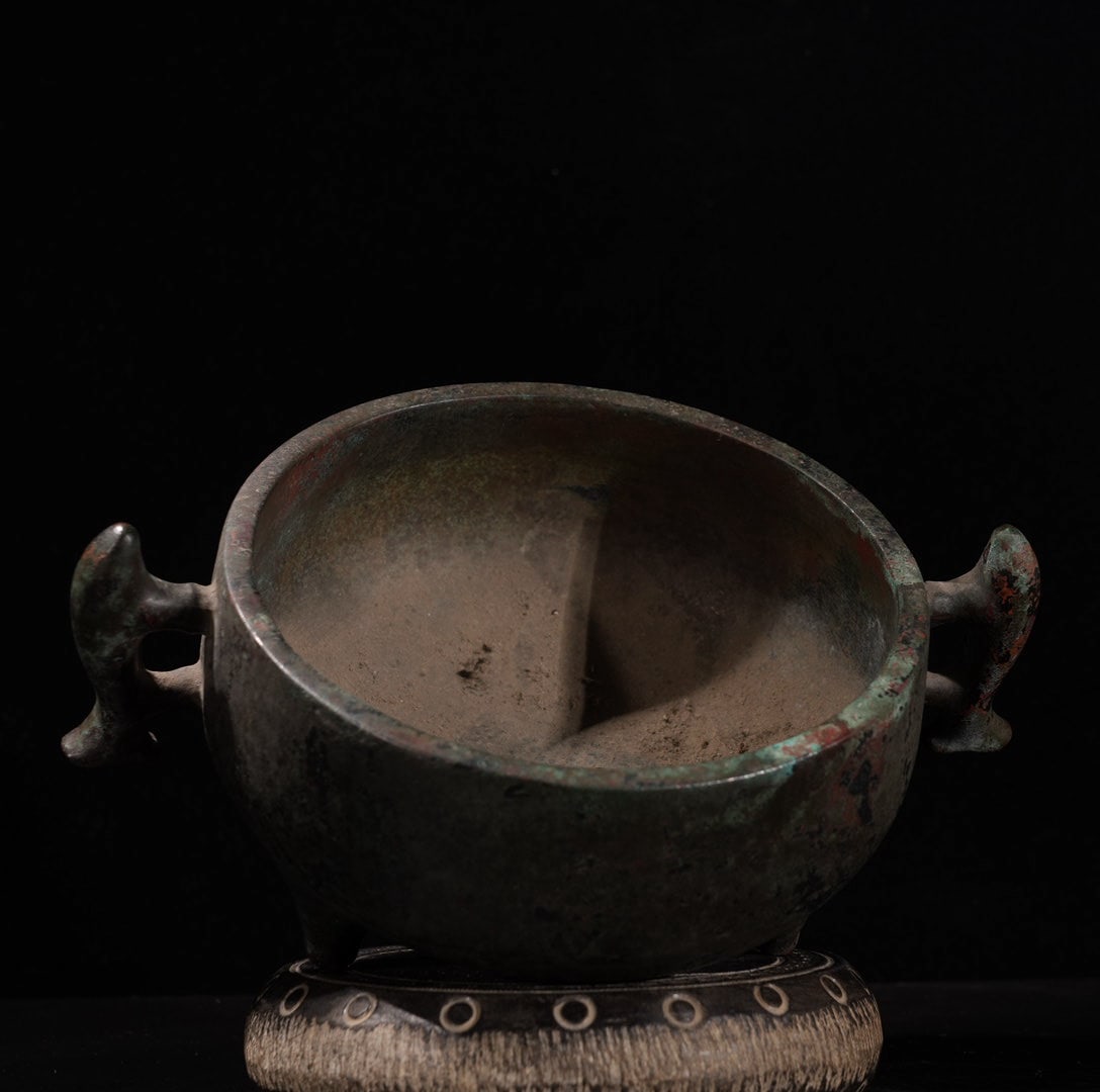 A Exquisite Red Copper Incense Burner - 7