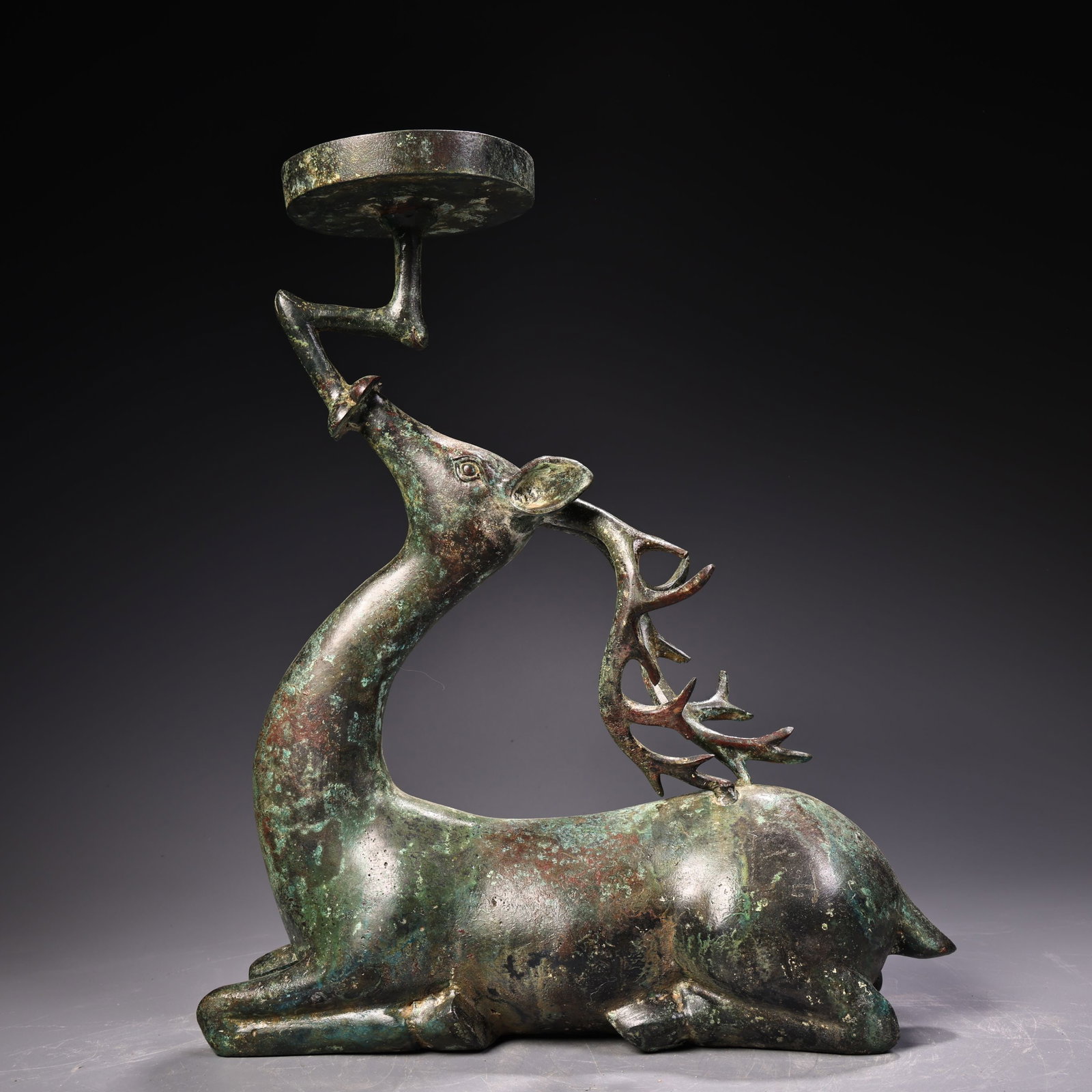 A Exquisite Bronze Sika Deer Oil Lamp: A Exquisite Bronze Sika Deer Oil Lamp,Ancient Time, China,Size:12.6inx9.8in ,Weight:2300g 青铜鹿油灯,远古时期