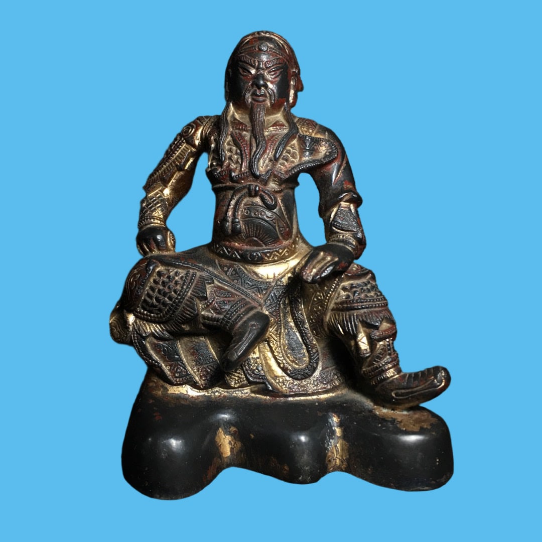 A Exquisite Copper-Bodied Buddha statue Ornament: A Exquisite Copper-Bodied Buddha statue Ornament,Ming Dynasty, China,Size:5.9inx4.7in,Weight:1840g 铜制佛像摆件,中国明代