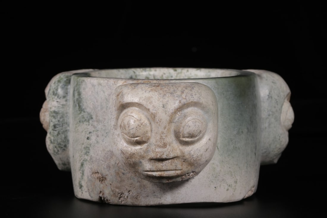 A Exquisite Gaogu Jade Human Face Pattern Handheld Carving (1 of 10)