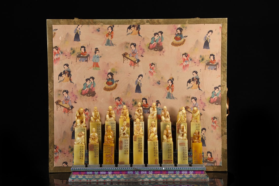 A Set of Exquisite Shoushan Stone Statue of Arhat Ornaments: A Set of Exquisite Shoushan Stone Statue of Arhat Ornaments,Qing Dynasty, China,Size:6.1inx1.4in,Weight:6281g 一套寿山石罗汉摆件,中国&