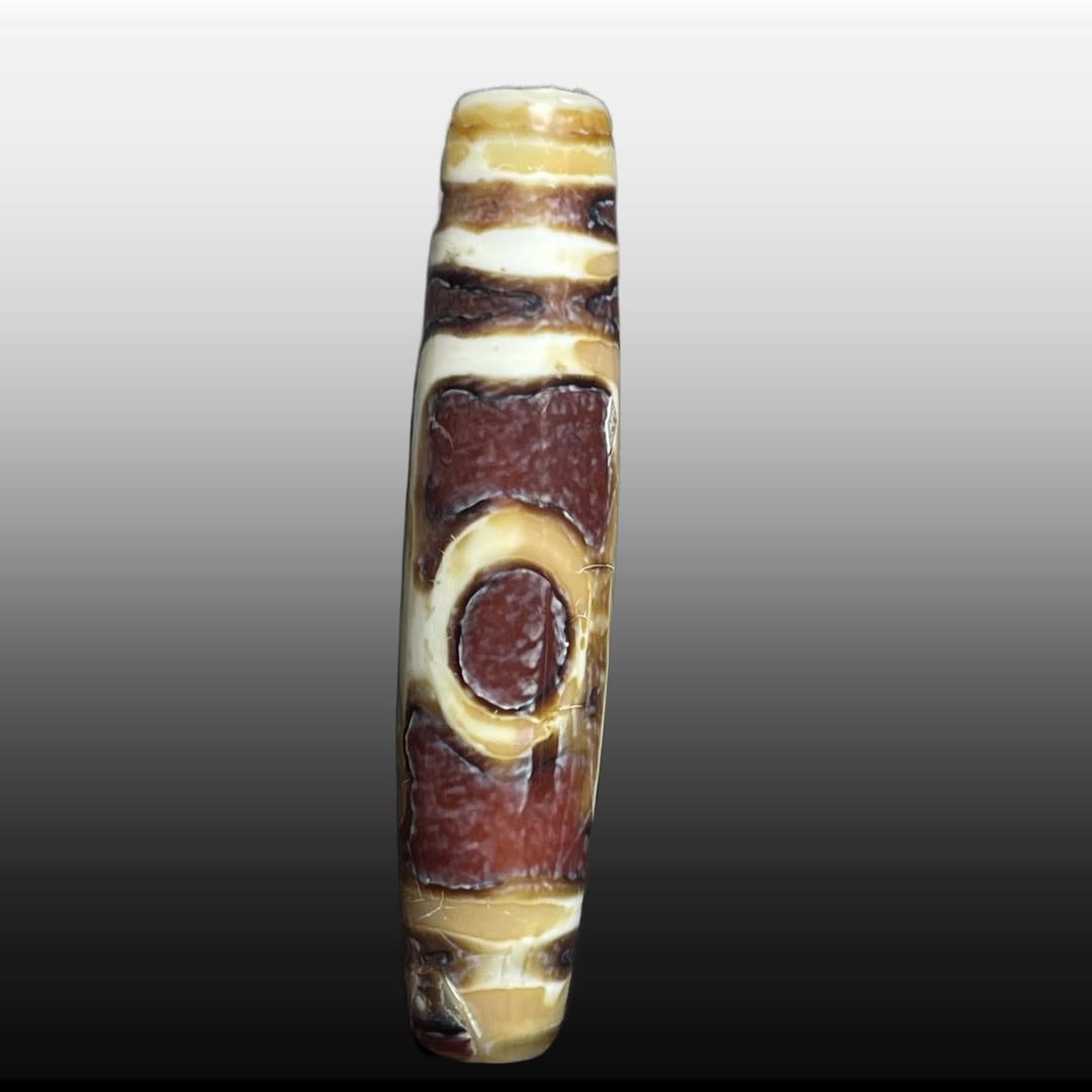 A Exquisite One Eye Dzi bead - 2