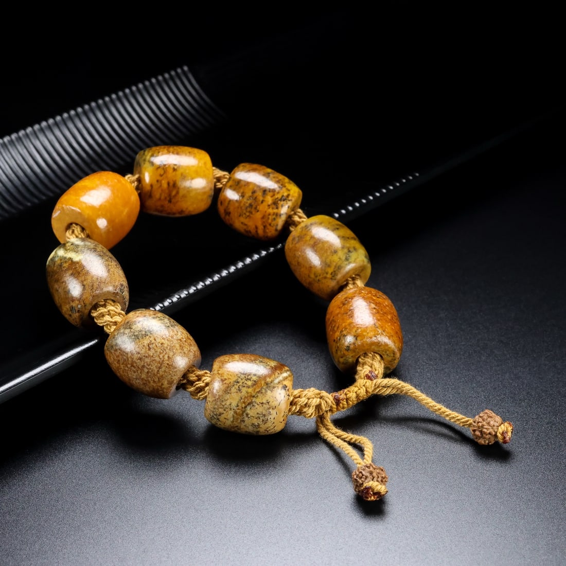 A Exquisite Hotan Jade Bracelets - 2