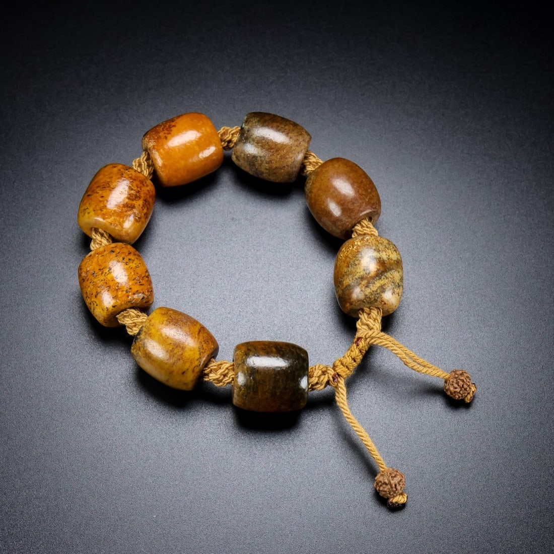 A Exquisite Hotan Jade Bracelets - 4