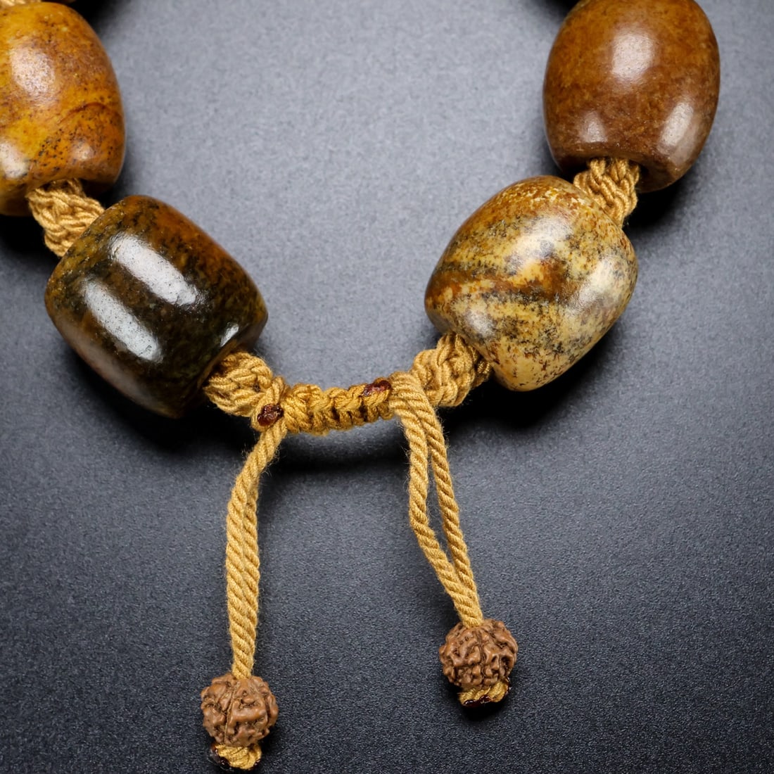 A Exquisite Hotan Jade Bracelets - 9