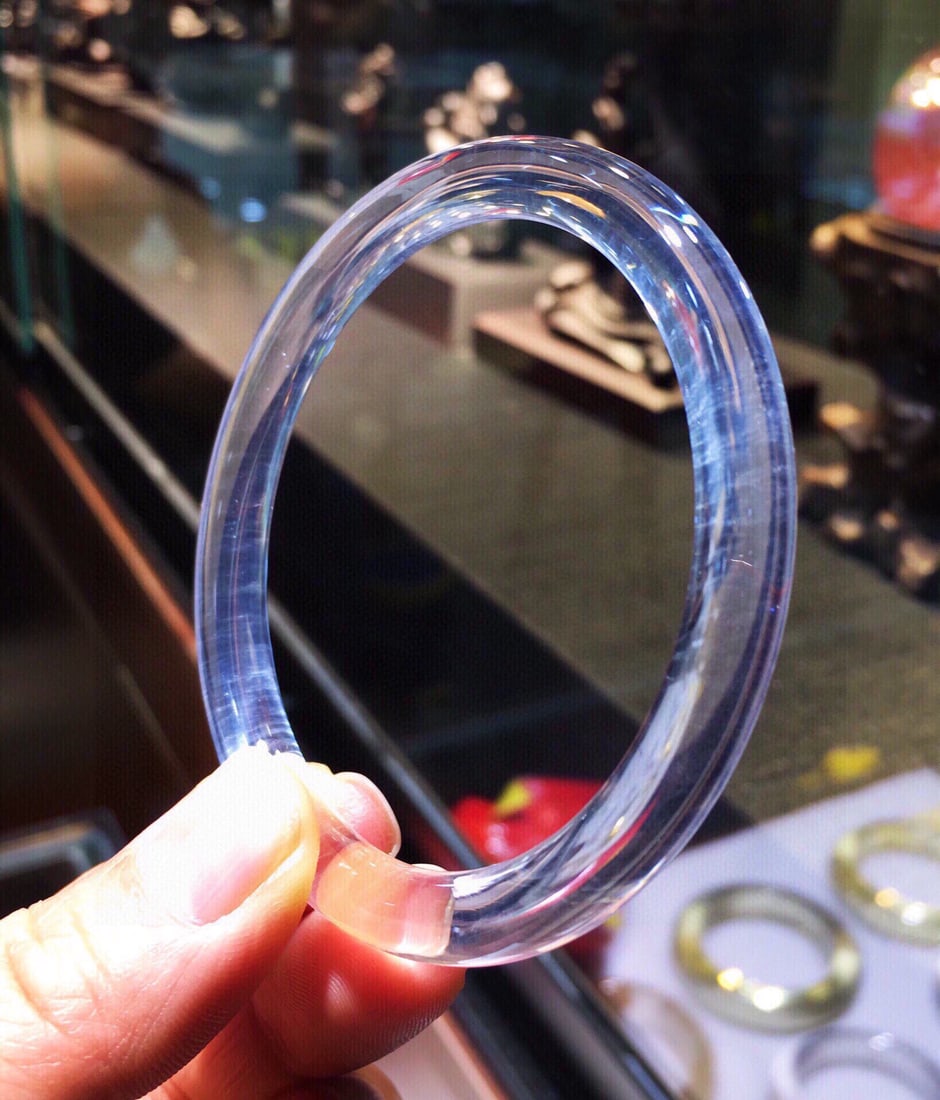 A Exquisite Ice Quartz Bracelets - 2
