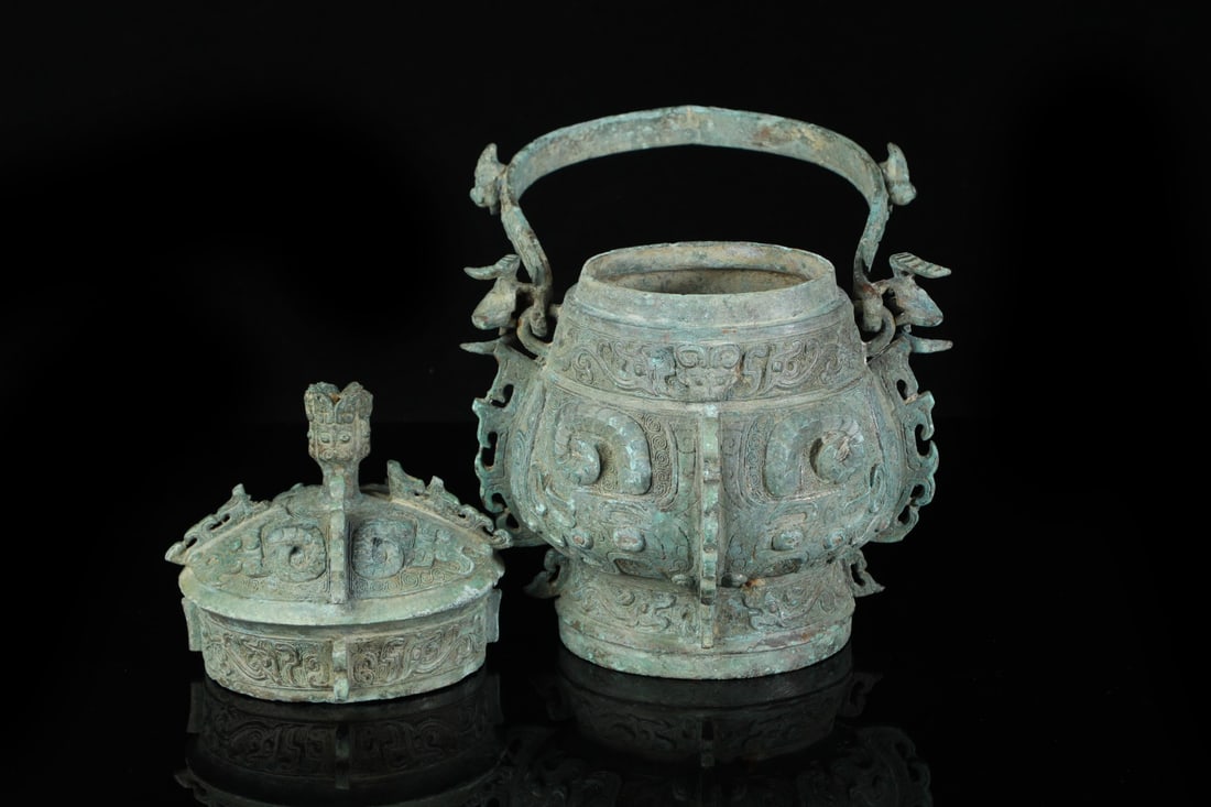 A Exquisite Bronze Beast-Face Pattern Censer - 9