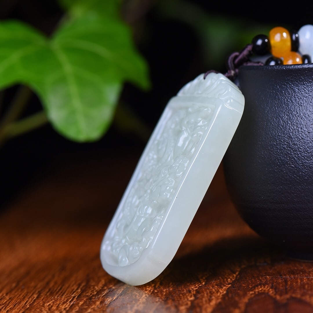 A Exquisite Hotan Jade Dragon Pattern Pendant - 3