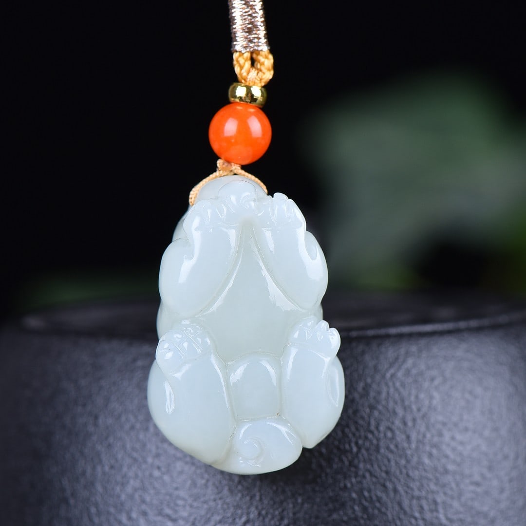 A Exquisite Hotan Jade Auspicious Beast Pattern Pendant - 4