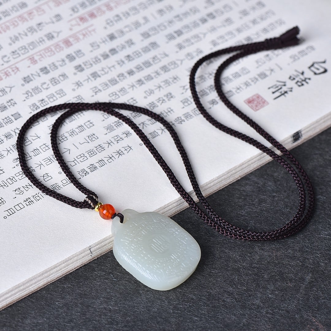 A Exquisite Hotan Jade Pendant - 4