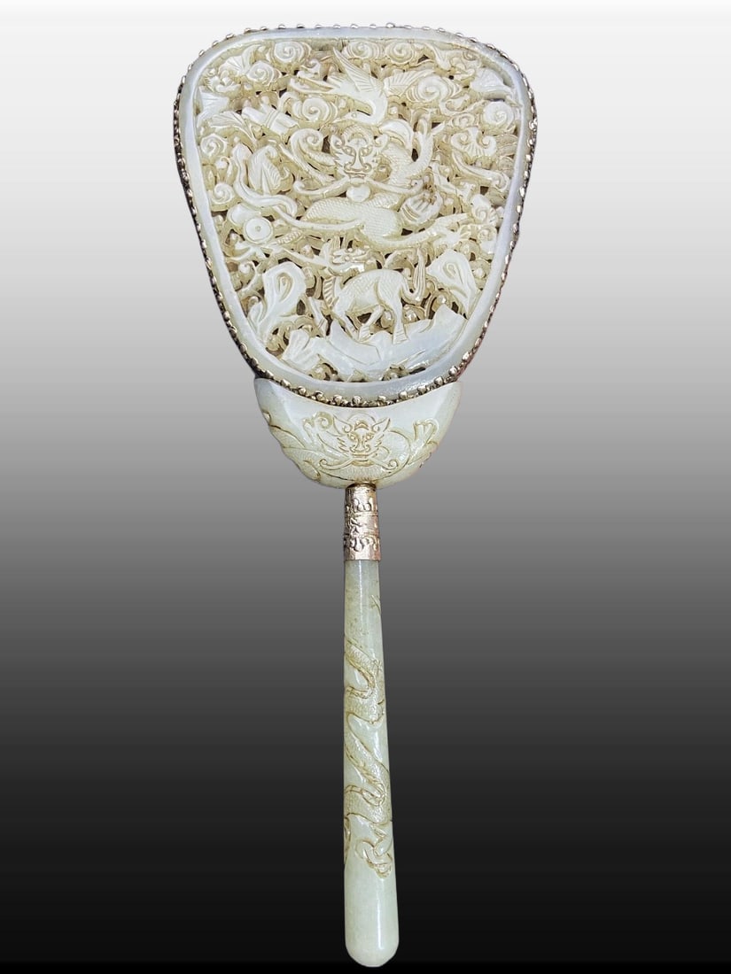 A Exquisite Hotan Jade Handheld Mirror: A Exquisite Hotan Jade Handheld Mirror,Ming Dynasty, China,Size:9.6inx3.9inx0.5in,Weight:244g 和田玉手持镜,中国明代