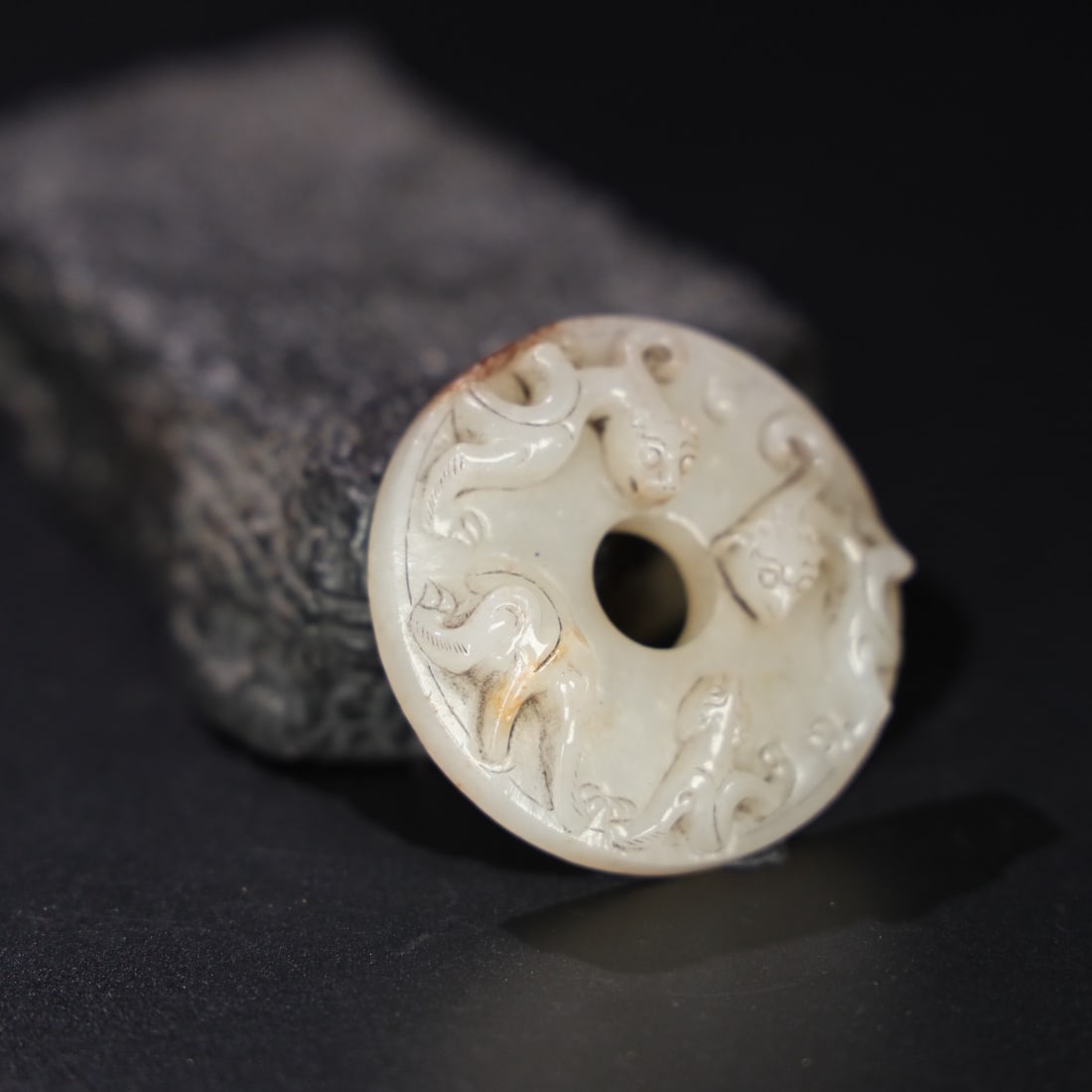 A Exquisite Hotan Jade Dragon Pattern Bi - 4