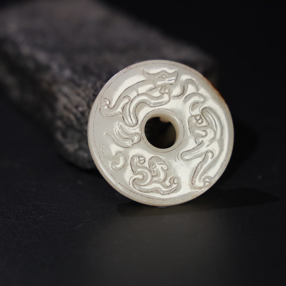 A Exquisite Hotan Jade Dragon Pattern Bi - 7