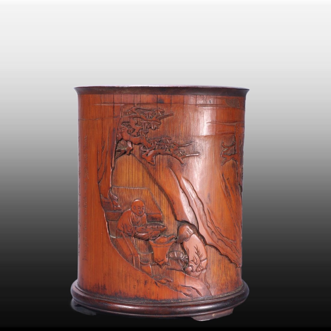 A Exquisite Bamboo Carved Figures Pattern Brush Pot: A Exquisite Bamboo Carved Figures Pattern Brush Pot,Qing Dynasty, China,With Mark,Size:6.2inx5.8in 竹雕人物纹笔筒,中国清代,带