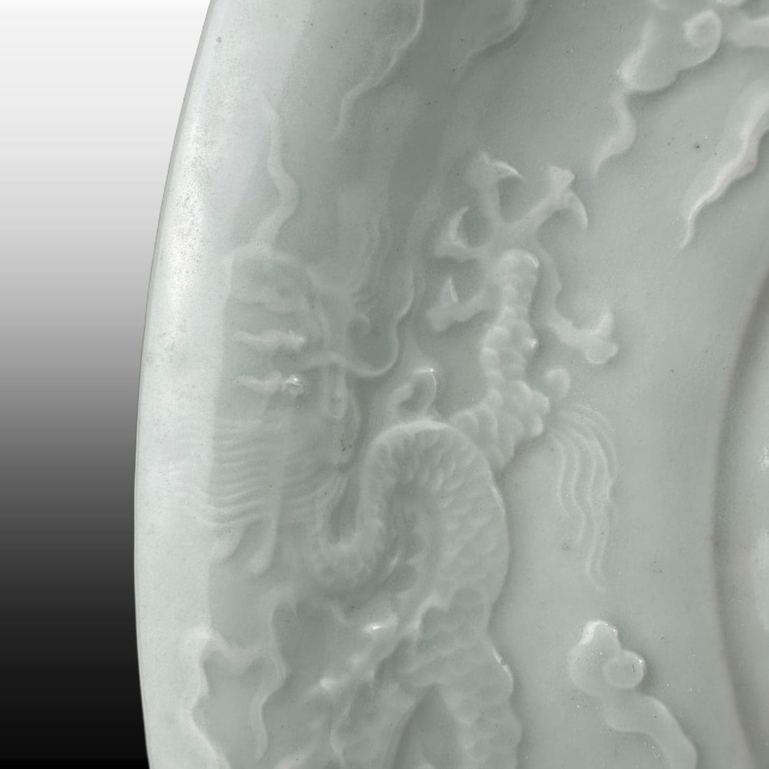 White Glaze Dragon Pattern Plate - 5