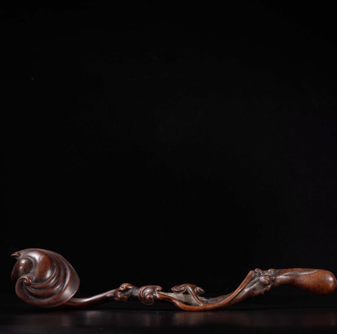 A Exquisite Red Copper Ruyi Ornament - 2