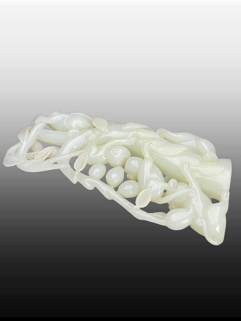 A Exquisite Hotan Jade Monkey Ornament - 5