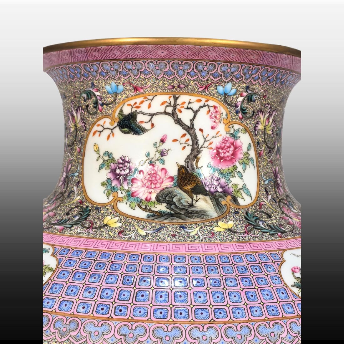 A Exquisite Enamel Landscape Pattern Lion-Ears Vase - 6